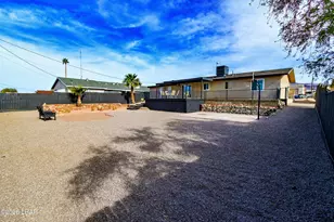 1161 McCulloch Blvd S, Lake Havasu City, AZ 86406 - Photo 17