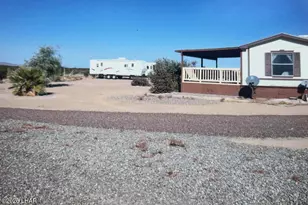 36985 Avenue 42 E, Bouse, AZ 85325 - Photo 1