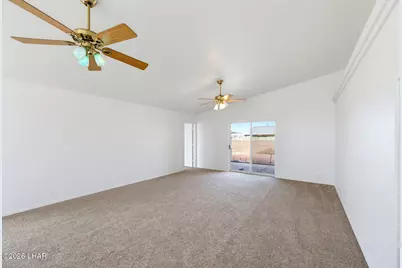 3089 Caliente Dr, Lake Havasu City, AZ 86404 - Photo 13
