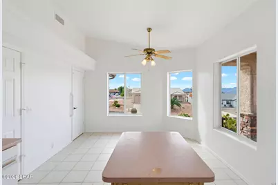 3089 Caliente Dr, Lake Havasu City, AZ 86404 - Photo 7