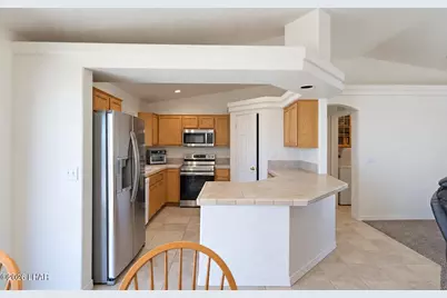 701 Desert View Dr, Lake Havasu City, AZ 86404 - Photo 7