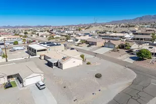 701 Desert View Dr, Lake Havasu City, AZ 86404 - Photo 25