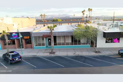 2098 McCulloch Blvd N, Lake Havasu City, AZ 86403 - Photo 1