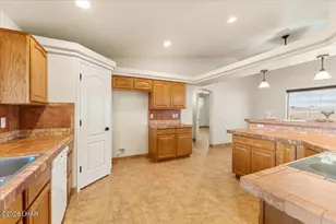 3909 Window Rock Dr, Lake Havasu City, AZ 86406 - Photo 13