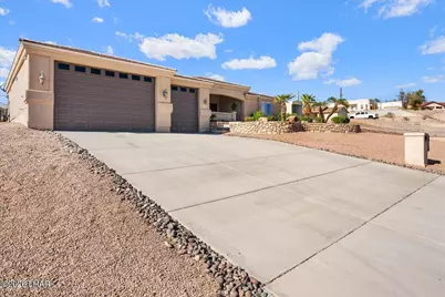 3909 Window Rock Dr, Lake Havasu City, AZ 86406 - Photo 5