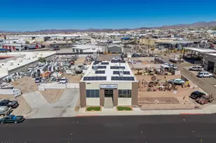 1881 W Acoma Blvd W, Lake Havasu City, AZ 86403 - Photo 1