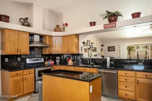 1924 Pima Dr N, Lake Havasu City, AZ 86403 - Photo 3