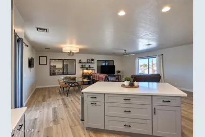 650 Rolling Hills Dr, Lake Havasu City, AZ 86406 - Photo 5