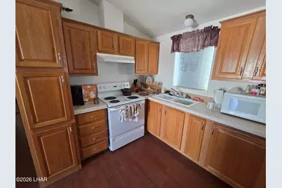 675 W Falcon Dr, Quartzsite, AZ 85346 - Photo 13
