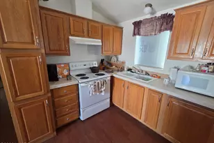 675 W Falcon Dr, Quartzsite, AZ 85346 - Photo 13