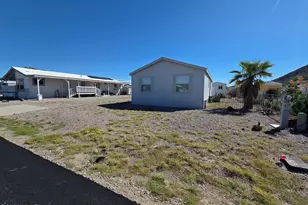 675 W Falcon Dr, Quartzsite, AZ 85346 - Photo 3