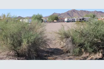 125 N Church Ln, Quartzsite, AZ 85346 - Photo 13