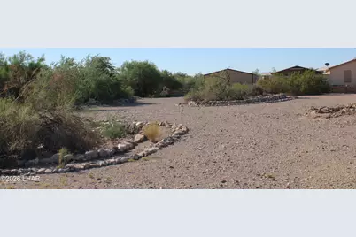 125 N Church Ln, Quartzsite, AZ 85346 - Photo 9