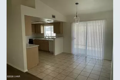 3818 Challenger Dr, Lake Havasu City, AZ 86406 - Photo 9