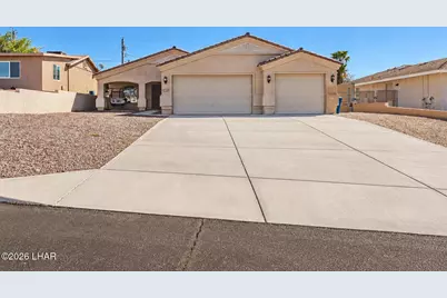3746 Clearwater Dr, Lake Havasu City, AZ 86406 - Photo 1