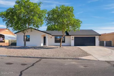 3380 Thunderhead Dr, Lake Havasu City, AZ 86406 - Photo 1