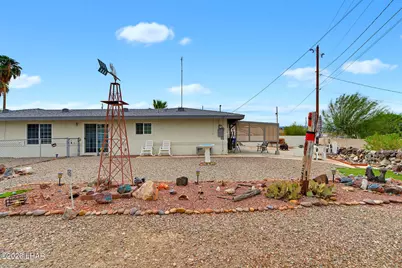 2671 Inverness Dr, Lake Havasu City, AZ 86404 - Photo 39