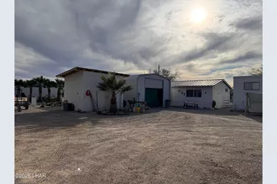 587 W Pyramid St, Quartzsite, AZ 85346 - Photo 3