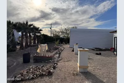 587 W Pyramid St, Quartzsite, AZ 85346 - Photo 21