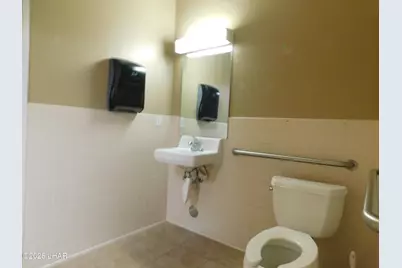 1720 Mesquite Ave #201, Lake Havasu City, AZ 86403 - Photo 11