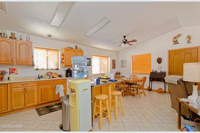 49544 Turquoise Ave, Quartzsite, AZ 85346 - Photo 19