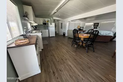 42795 Winema Dr, Bouse, AZ 85325 - Photo 15