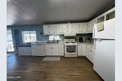 42795 Winema Dr, Bouse, AZ 85325 - Photo 19
