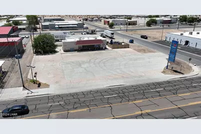 521 Riverside Dr, Parker, AZ 85344 - Photo 1