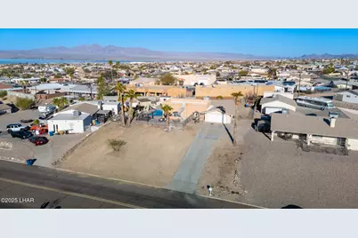2315 Pima Dr N, Lake Havasu City, AZ 86403 - Photo 1