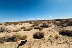 32513 Avenue 42 E, Bouse, AZ 85325 - Photo 1