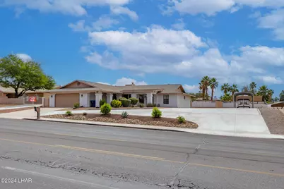 75 Acoma Blvd S, Lake Havasu City, AZ 86403 - Photo 1