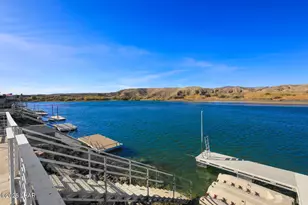 358 E Riverfront Dr, Parker, AZ 85344 - Photo 1