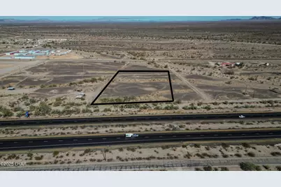3205 E Mockingbird St, Quartzsite, AZ 85346 - Photo 1