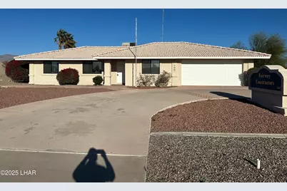 188 Lake Havasu Ave N, Lake Havasu City, AZ 86403 - Photo 1