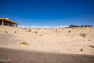 1048 Riverside Dr, Lake Havasu City, AZ 86404 - Photo 1