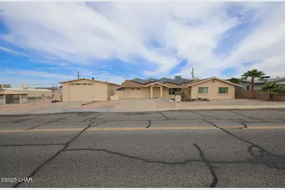 2605 Smoketree Ave N, Lake Havasu City, AZ 86403 - Photo 1