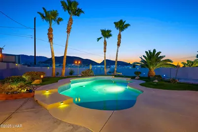 412 McCulloch Blvd S, Lake Havasu City, AZ 86406 - Photo 1