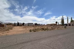 9650 N Settlers Dr, Kingman, AZ 86401 - Photo 1