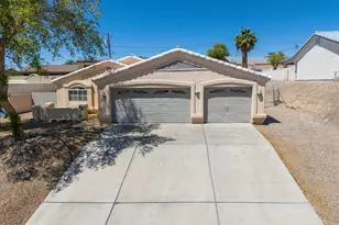 3849 Bear Dr, Lake Havasu City, AZ 86406 - Photo 1