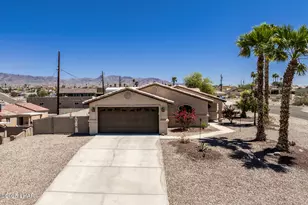 2878 Winterhaven Ct, Lake Havasu City, AZ 86404 - Photo 1