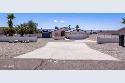 2010 Bombay Dr, Lake Havasu City, AZ 86404 - Photo 1