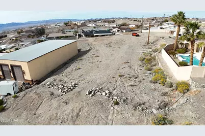 310 Hound Dr, Lake Havasu City, AZ 86404 - Photo 1