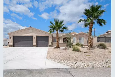 1681 Cardinal Dr, Lake Havasu City, AZ 86403 - Photo 1