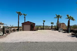 311 N Moon Mountain Ave, Quartzsite, AZ 85346 - Photo 1