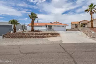 2171 Barranca Dr, Lake Havasu City, AZ 86403 - Photo 1