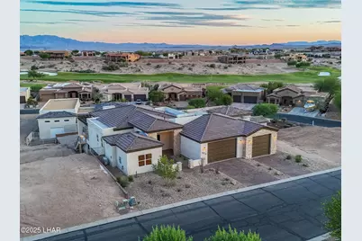 1874 E Troon Dr, Lake Havasu City, AZ 86404 - Photo 1