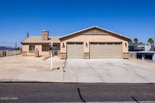 841 Thunderbolt Ave, Lake Havasu City, AZ 86406 - Photo 1