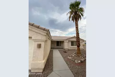 2815 Bluewater Drive #102, Lake Havasu City, AZ 86404 - Photo 1