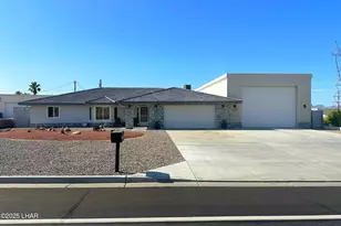 3594 Chesapeake Blvd, Lake Havasu City, AZ 86406 - Photo 1