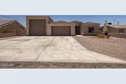 1970 Pima Dr N, Lake Havasu City, AZ 86403 - Photo 1
